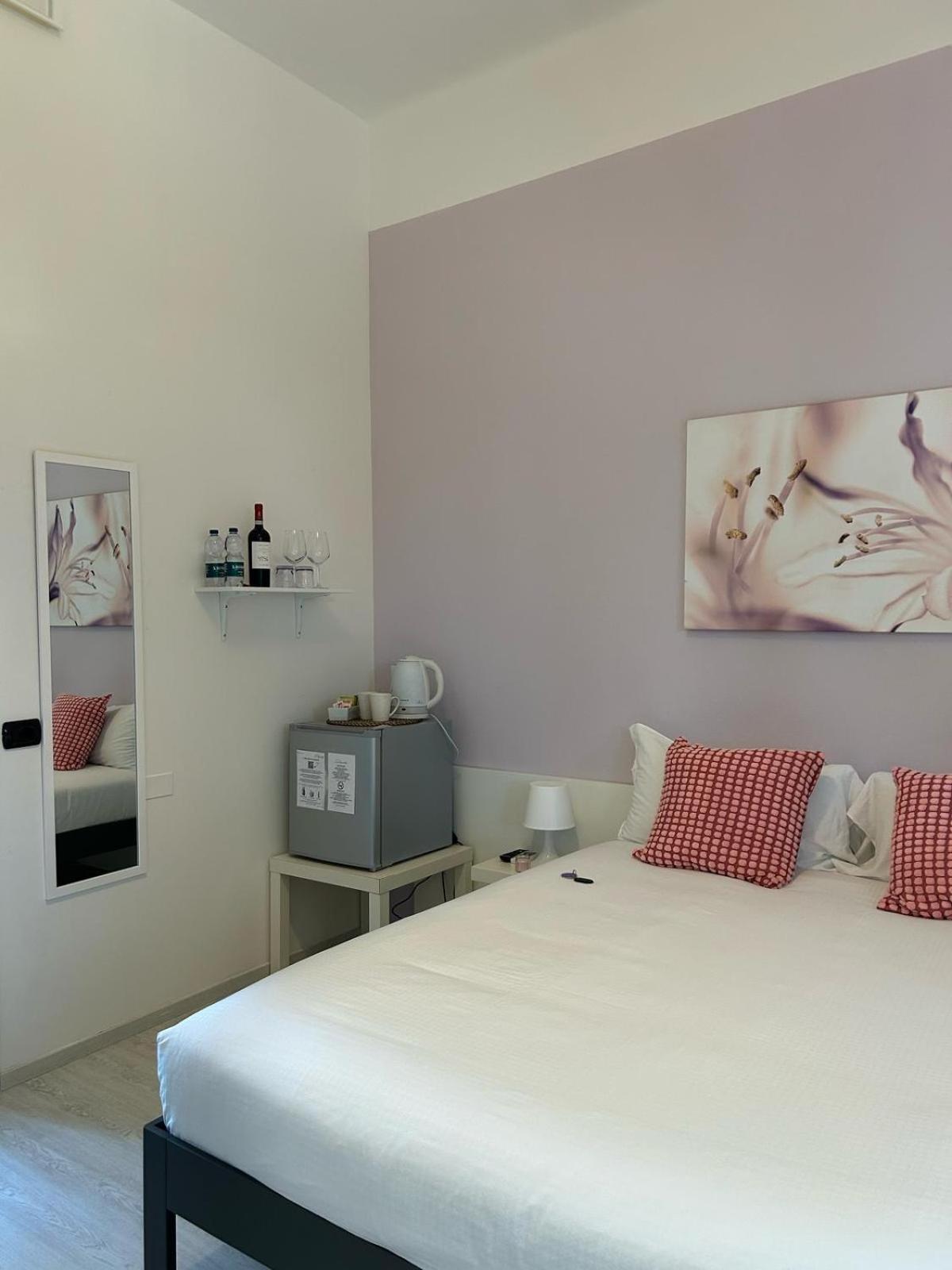 Casa Giulietta Hotel Desenzano del Garda Bagian luar foto