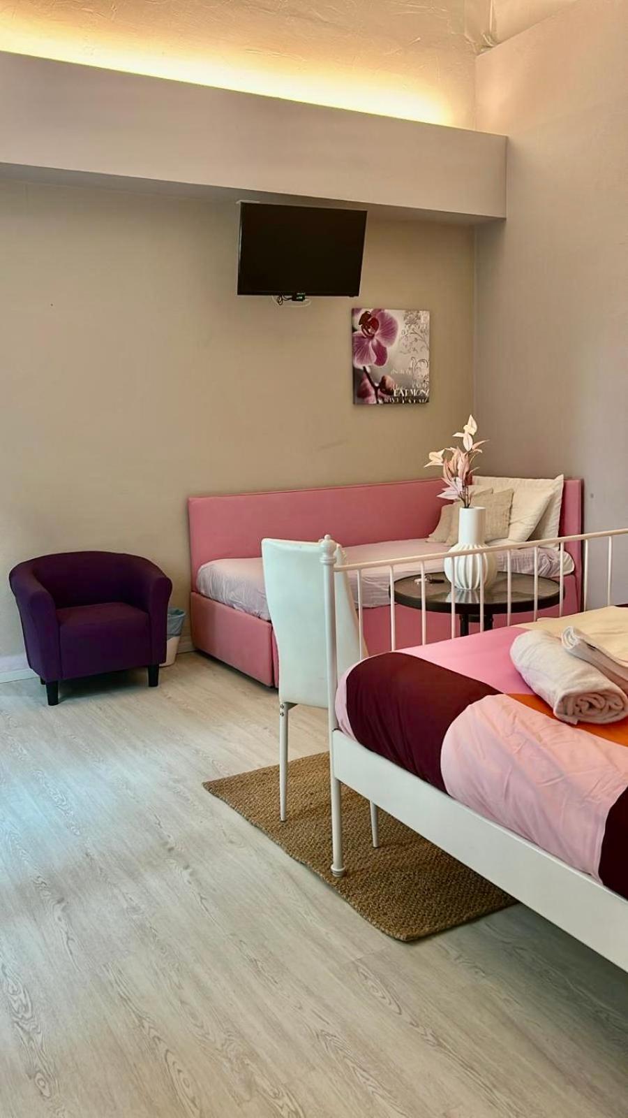 Casa Giulietta Hotel Desenzano del Garda Bagian luar foto